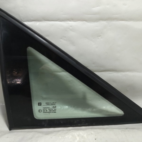 Vidro Fixo Traseiro Esquerdo Gm Omega 1996