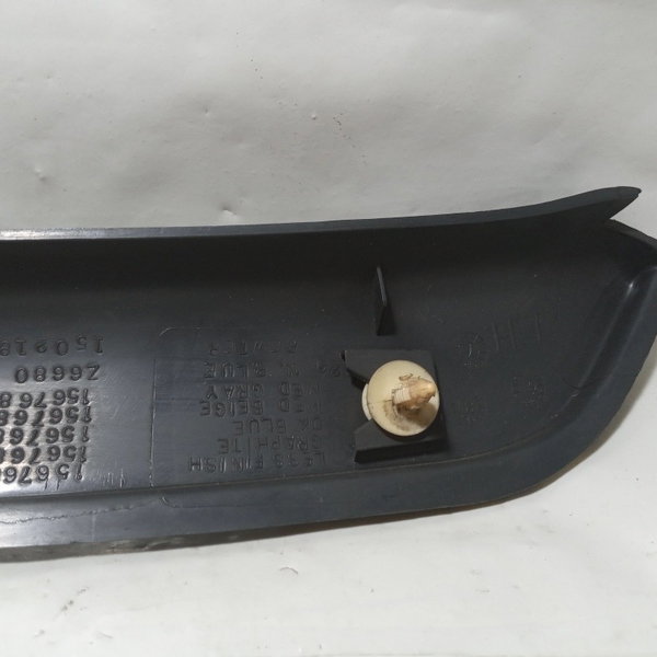 Acabamento Coluna Porta Traseira Esquerda Gm Blazer 1997