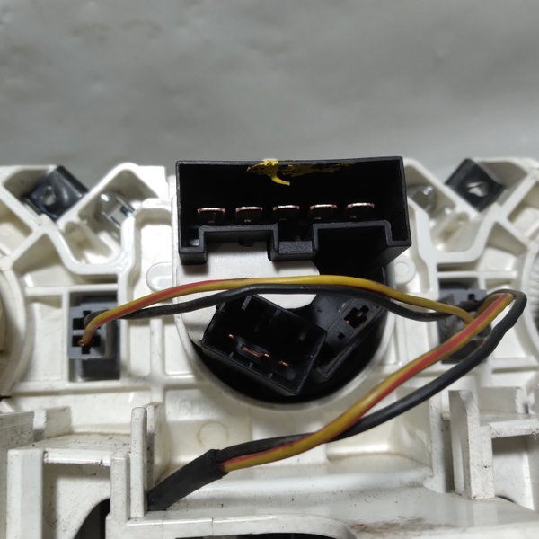 Comando Ar Condicionado Fiat Palio Attractive 2011
