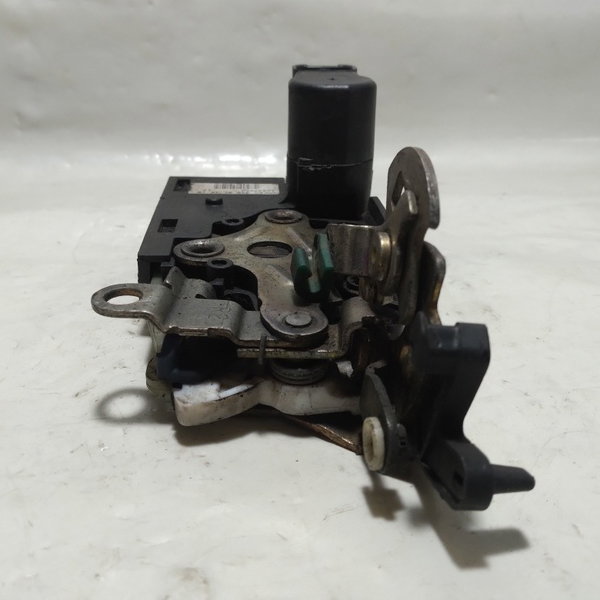 Fechadura Porta Traseira Direita Gm Blazer 2002