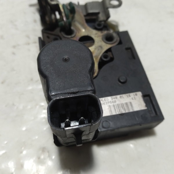 Fechadura Porta Traseira Direita Gm Blazer 2002
