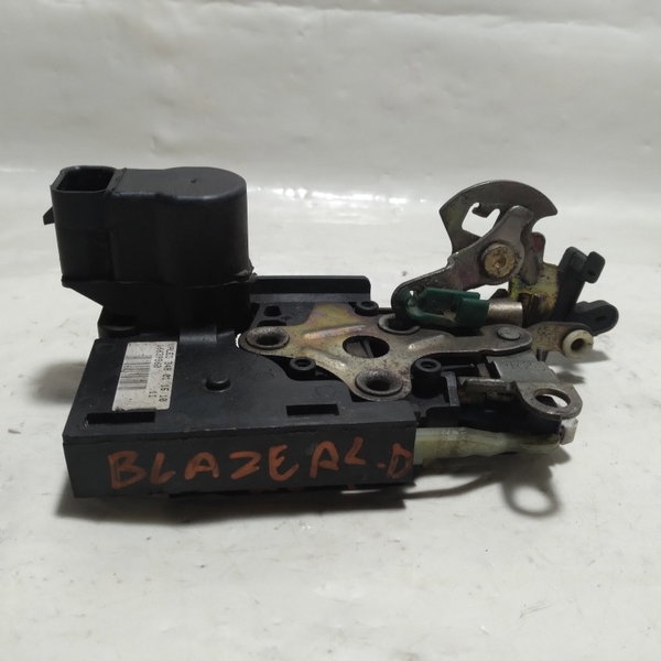 Fechadura Porta Traseira Direita Gm Blazer 2002