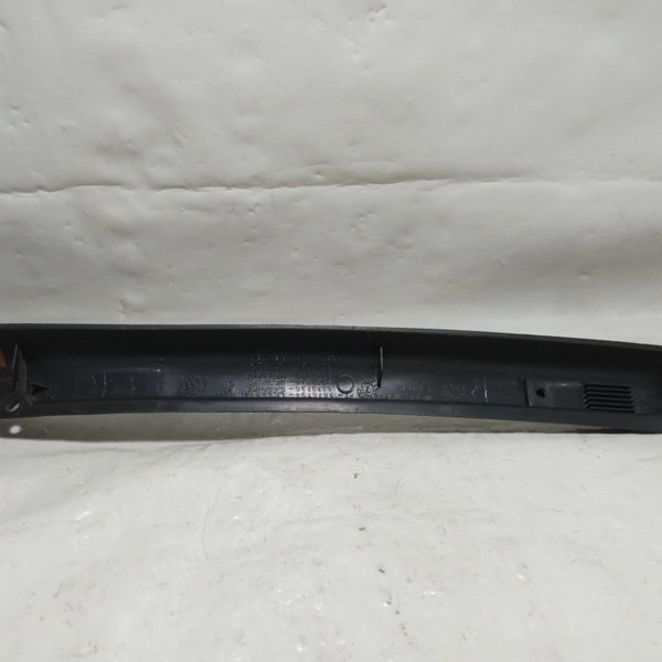 Acabamento Coluna Porta Traseira Direita Gm Blazer 1997