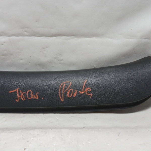 Acabamento Coluna Porta Traseira Direita Gm Blazer 1997