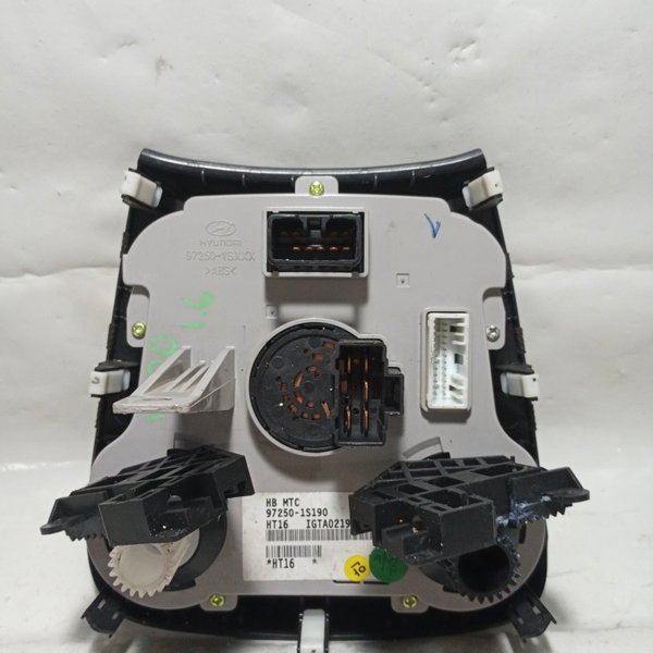 Comando Ar Condicionado Hyundai Hb20 2014