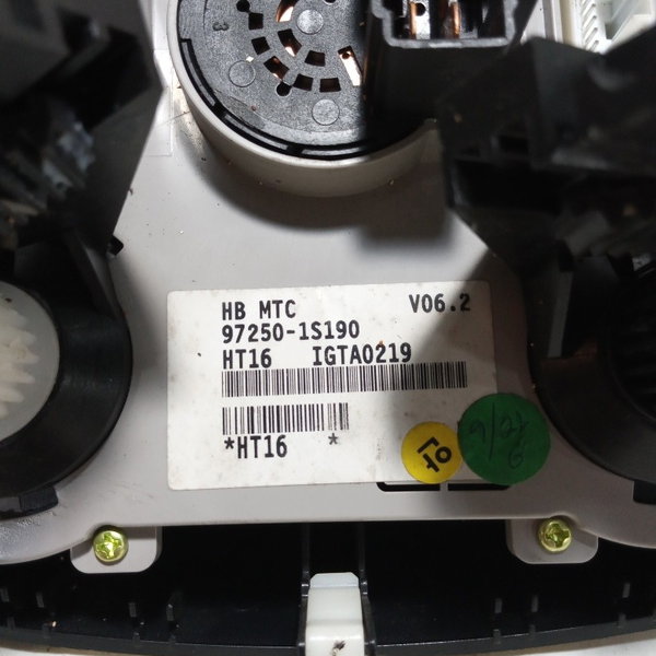 Comando Ar Condicionado Hyundai Hb20 2014