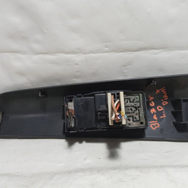 Botão Comando Vidro Elétrico Diant. Direito Gm Blazer 1997