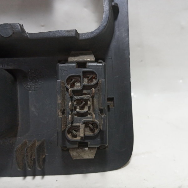 Moldura Maçaneta Botão Vidro Diant. Direita Gm Blazer 2002