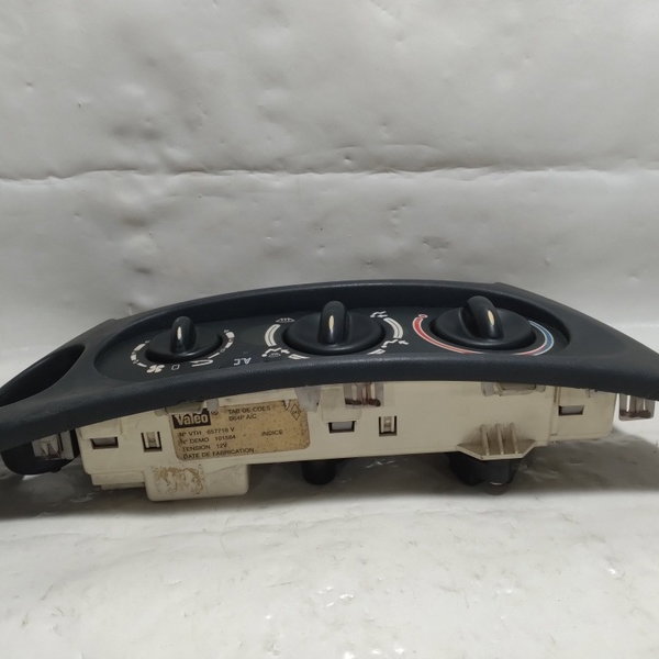 Comando Ar Condicionado Renault Megane 1999