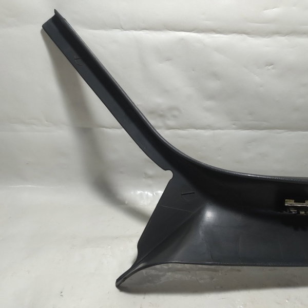 Acabamento Coluna Parabrisa Diant. Direita Gm Blazer 1997