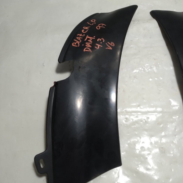 Moldura Acabamento Churrasqueira Gm Blazer 1997 Par