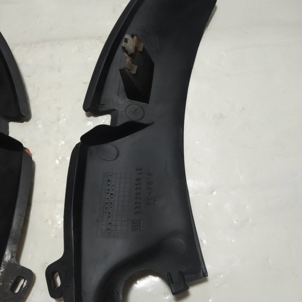 Moldura Acabamento Churrasqueira Gm Blazer 1997 Par