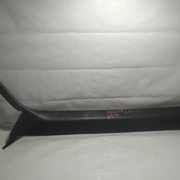 Acabamento Coluna Parabrisa Diant. Esquerda Gm Blazer 1997