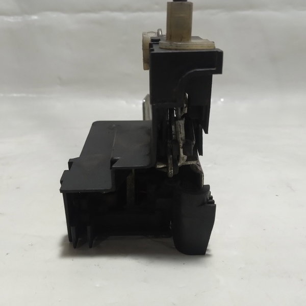 Fechadura Porta Dianteira Direita Fiat Ducato 2008