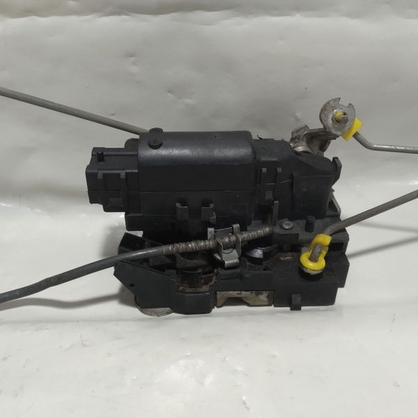 Fechadura Porta Dianteira Esquerda Renault Master 2006