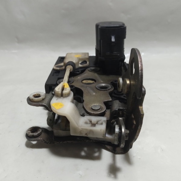 Fechadura Porta Dianteira Direita Gm Blazer 2002