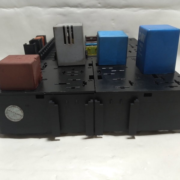 Caixa De Fusível Renault Master 2006