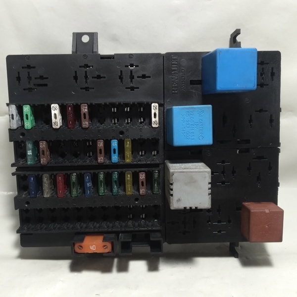 Caixa De Fusível Renault Master 2006