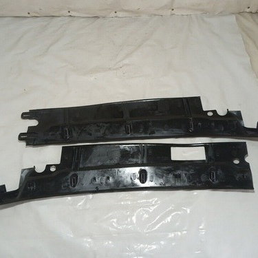 Churrasqueira Acabamento Parabrisa Renault Master 2006 Par