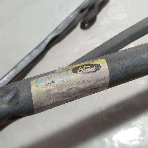 Galhada Limpador Parabrisa Ford Fiesta 2005