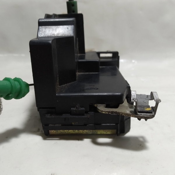 Fechadura Porta Dianteira Direita Ford Fiesta 2005