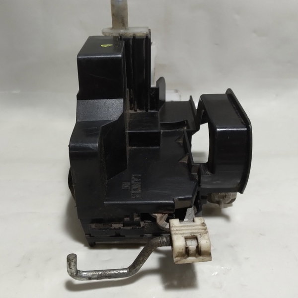 Fechadura Porta Dianteira Direita Fiat Palio Sapão 2008
