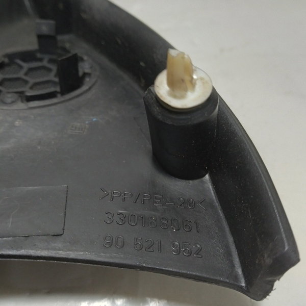 Moldura Acabamento Interno Retrovisor Direito Gm Astra 2001