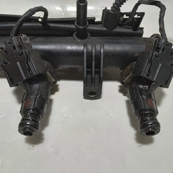 Flauta Com Bicos Injeção Vw Gol G4 1.0 2008