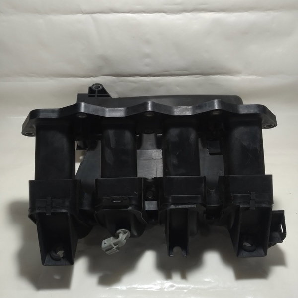 Coletor Admissão Renault Clio 1.0 16v 2006