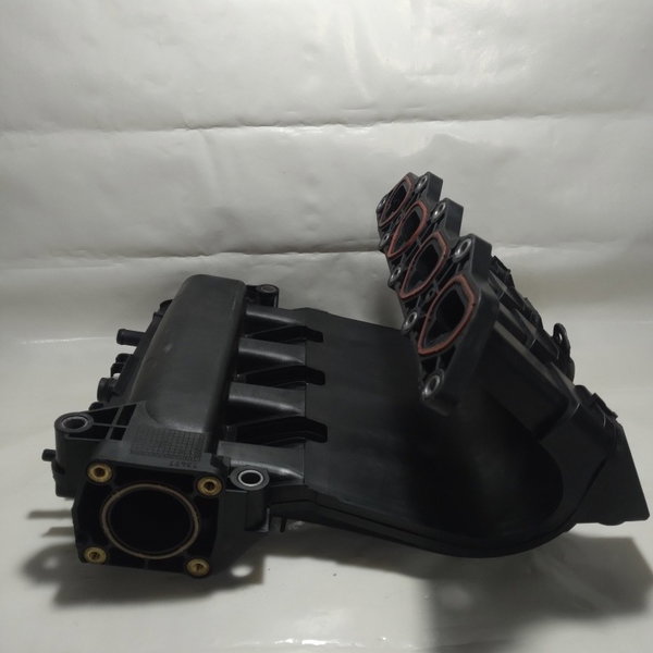 Coletor Admissão Renault Clio 1.0 16v 2006