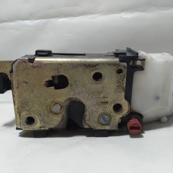 Fechadura Porta Traseira Direita Ford Fiesta 2005