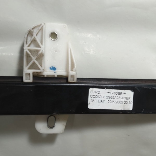 Máquina Vidro Elétrica Dianteira Esquerda Ford Fiesta 2005