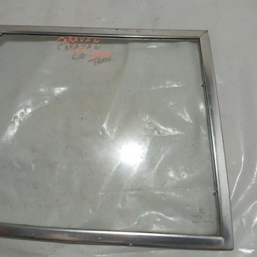 Vidro Basculante Traseiro Direito Gm Caravan  1977