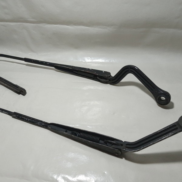 Braço Haste Limpador Parabrisa Ford Fiesta 2005 Par