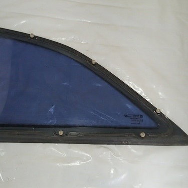 Vidro Fixo Lateral Tras. Lado Direito Gm Astra 2 Portas 1999