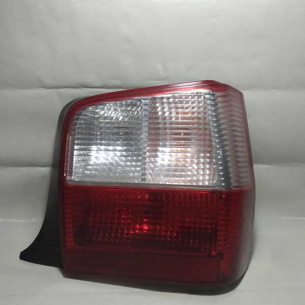 Lanterna Traseira Direita Fiat Uno 2005