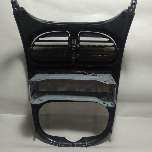 Moldura Painel Central Difusor Peugeot 206 Sw 2006