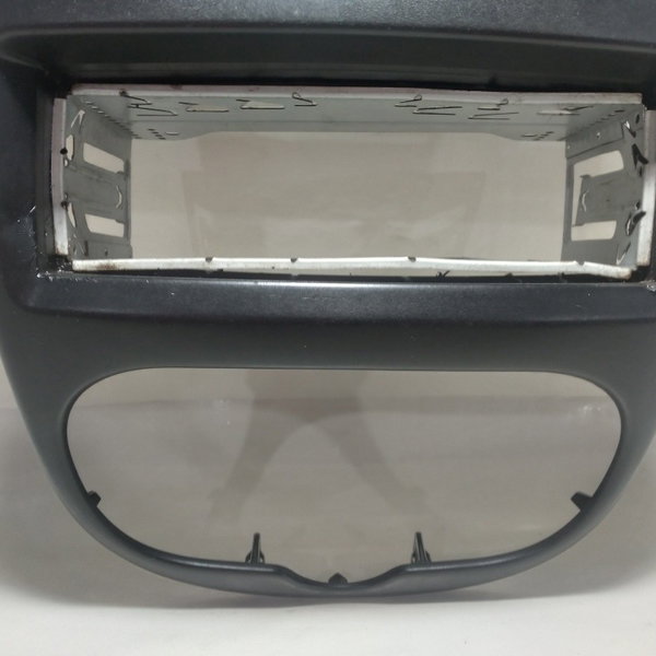 Moldura Painel Central Difusor Peugeot 206 Sw 2006