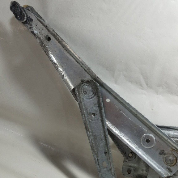 Máquina Vidro Eletrico Dianteira Direita Gm Vectra 1997