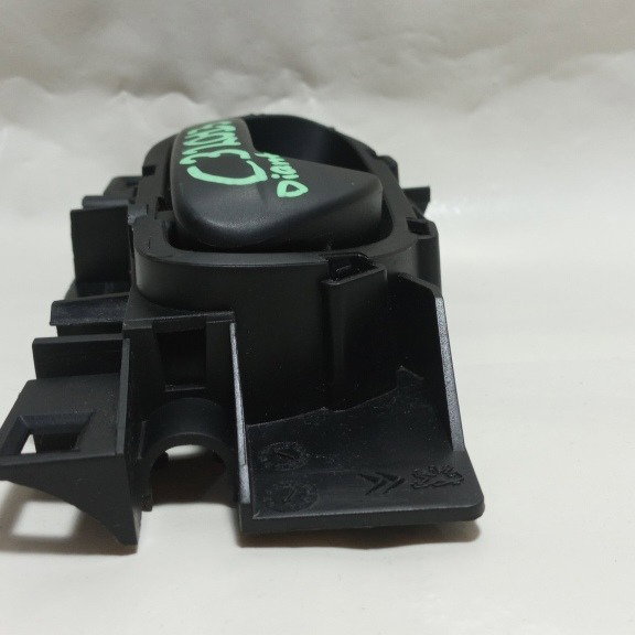 Maçaneta Interna Porta Dianteira Direita Citroen C3 2013 Preto Dianteira