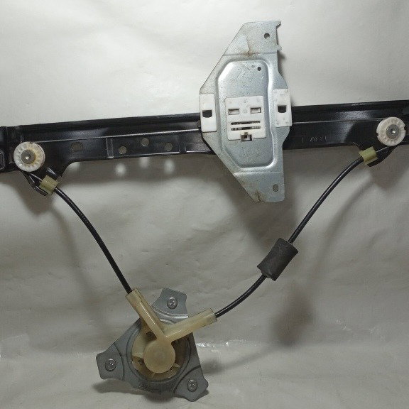 Máquina Vidro Manual Traseira Direita Citroen C3 2013