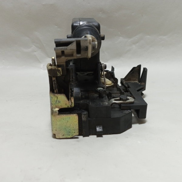 Fechadura Porta Dianteira Direita Renault Scenic 2006