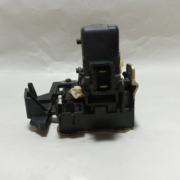 Fechadura Porta Dianteira Direita Renault Scenic 2006