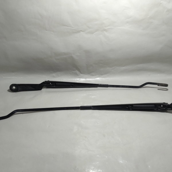 Braço Haste Limpador Parabrisa Vw Golf 2004 Direito