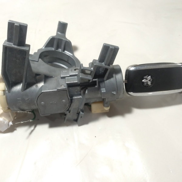 Modulo Injeção Mitsubishi Pajero Tr4 2010 Iaw4cm Mr