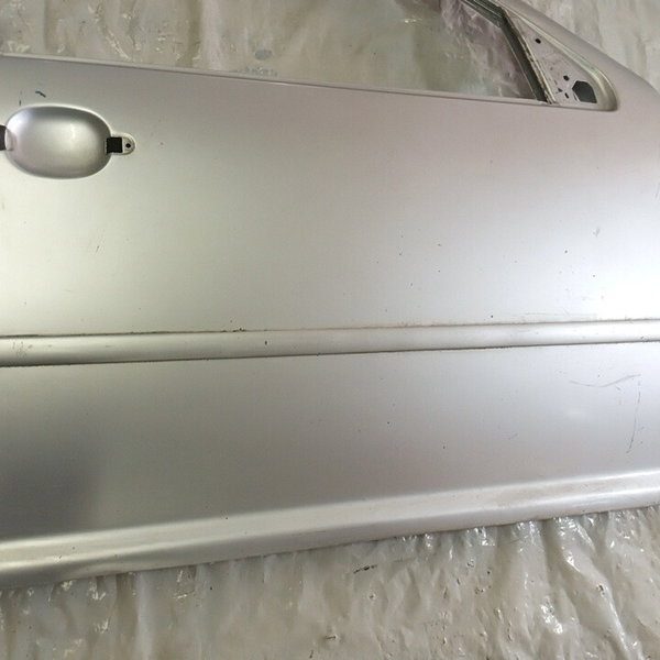 Porta Dianteira Lado Direito Volkswagen Golf  2002 Prateado
