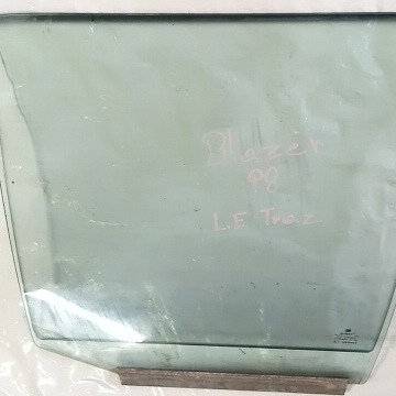 Vidro Porta Lado Esquerdo Traseiro Gm Blazer 97