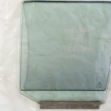 Vidro Porta Lado Esquerdo Traseiro Gm Blazer 97