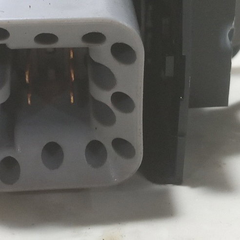 Botão Vidro Elétrico Traseiro Mitsubishi Pajero Tr4