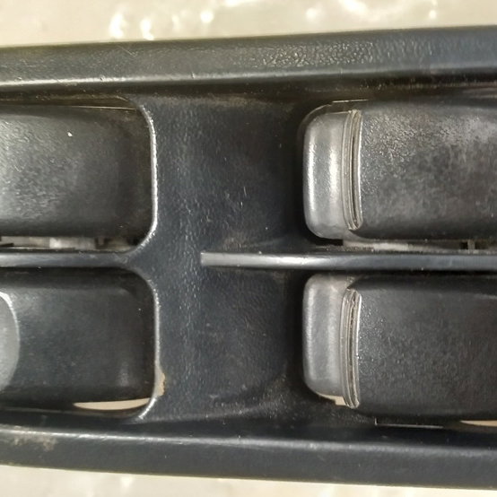 Botão Comando Vidro Eletrico Mitsubishi Pajero Tr4 2010